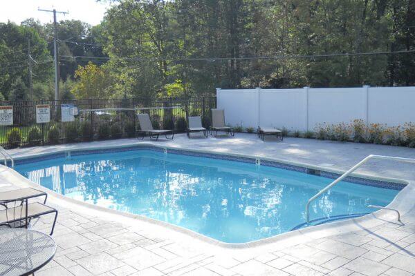 Commercial Gunite Swimming Pool Design