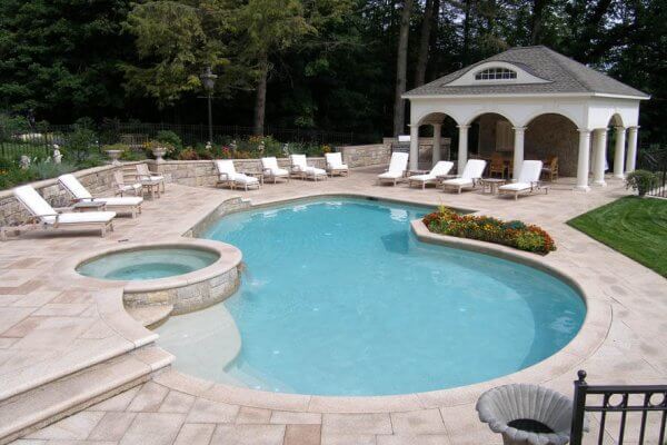 Elegant Inground Swimming Pool, Spa and Pool House