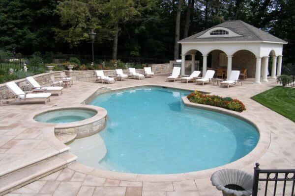 Best Residential Inground Swimming Pool & Spa Builder & Swimming Pool Installer in Connecticut, Rhode Island and Massachusetts